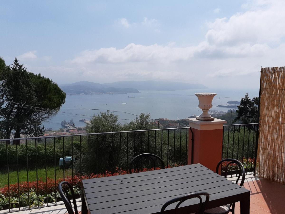 Villa Bellosguardo Apartments La Spezia Exterior photo