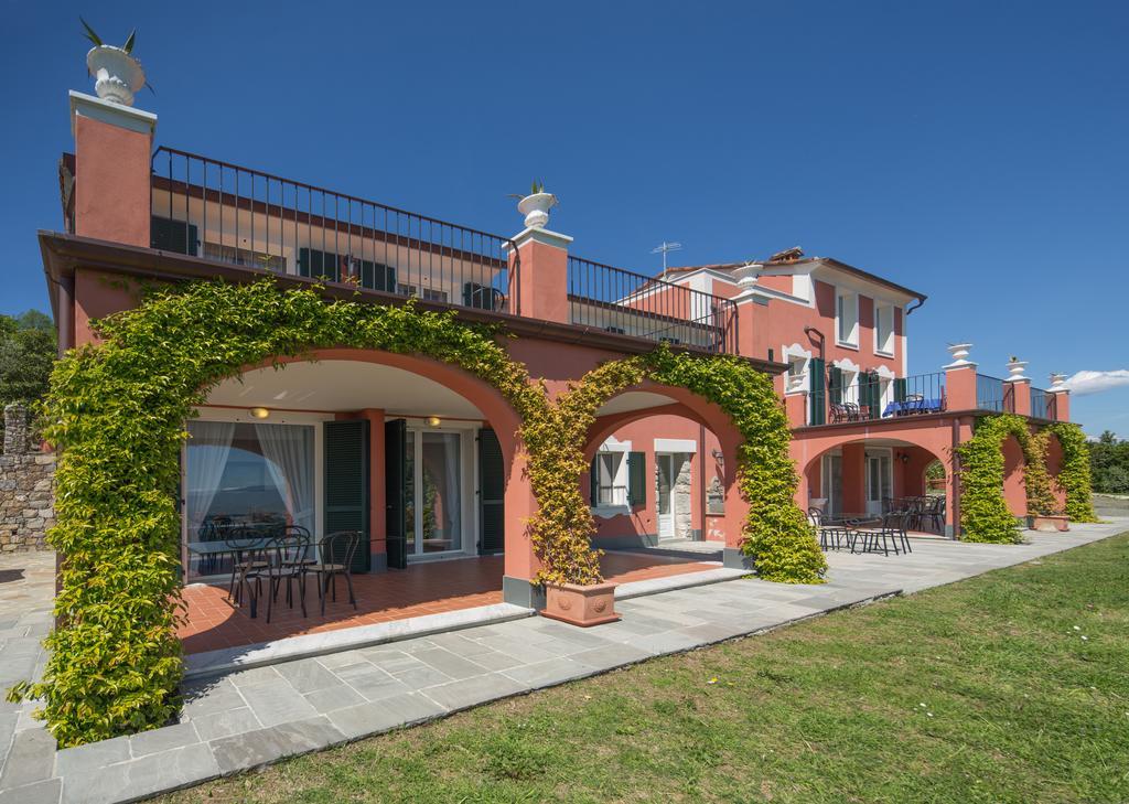 Villa Bellosguardo Apartments La Spezia Exterior photo